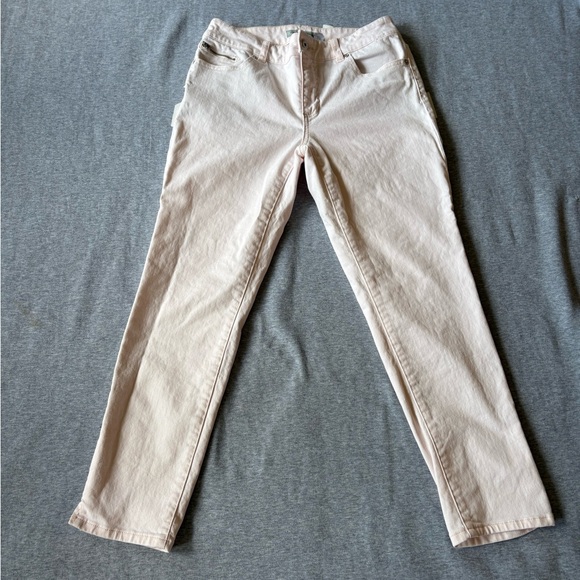 Chico's Light Pink size .5 (6) jeans - Picture 1 of 12